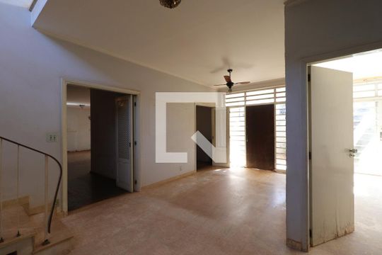 Sala 2 de casa para alugar com 7 quartos, 660m² em Jardim Sumare, Ribeirão Preto