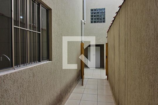 Área de Serviço de casa para alugar com 2 quartos, 100m² em Paulicéia, São Bernardo do Campo