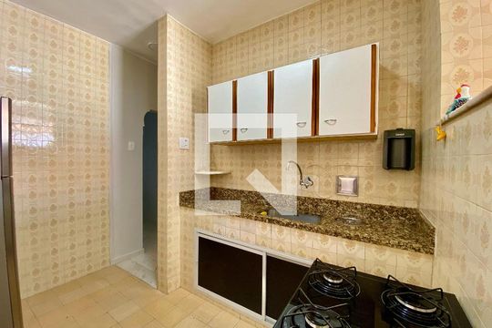 Apartamento à venda com 2 quartos, 78m² em Del Castilho, Rio de Janeiro