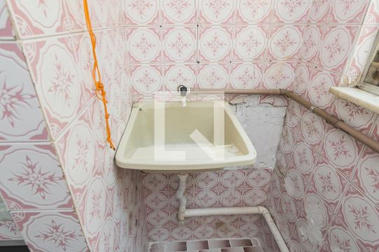 Área de Serviço de apartamento para alugar com 2 quartos, 50m² em Irajá, Rio de Janeiro