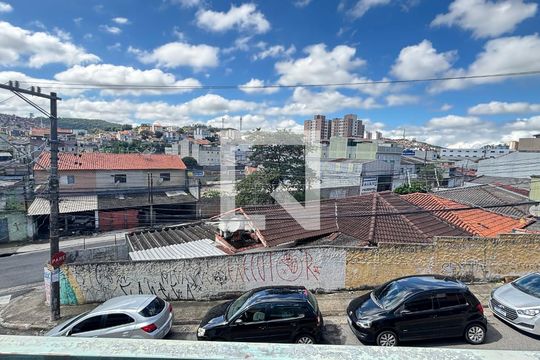 Quarto Vista de casa à venda com 1 quarto, 38m² em Vila Luzita, Santo André