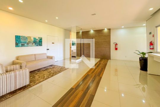 Hall social de kitnet/studio para alugar com 1 quarto, 32m² em Cambuci, São Paulo