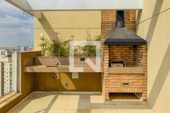 Churrasqueira Cobertura de kitnet/studio para alugar com 1 quarto, 32m² em Cambuci, São Paulo