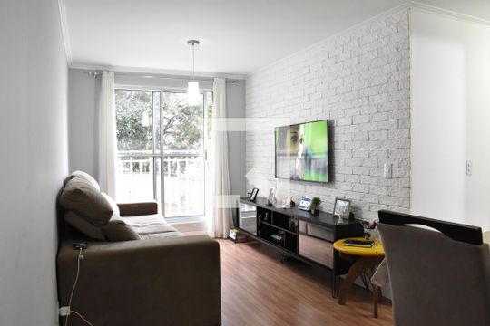 Sala de apartamento para alugar com 2 quartos, 50m² em Santa Cândida, Curitiba