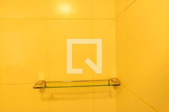 Banheiro de kitnet/studio à venda com 1 quarto, 42m² em Empresarial 18 do Forte, Barueri