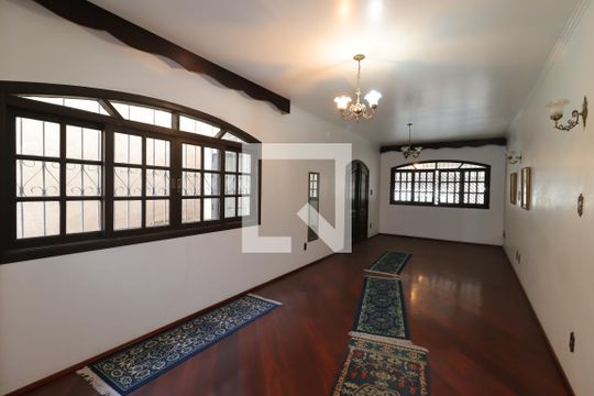 Sala de casa à venda com 5 quartos, 255m² em Parque Marajoara, Santo André