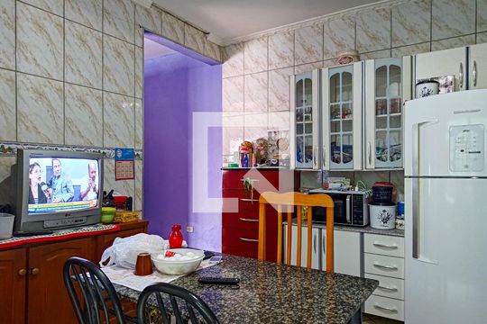 Cozinha de casa para alugar com 1 quarto, 250m² em Jardim Saporito, Taboão da Serra