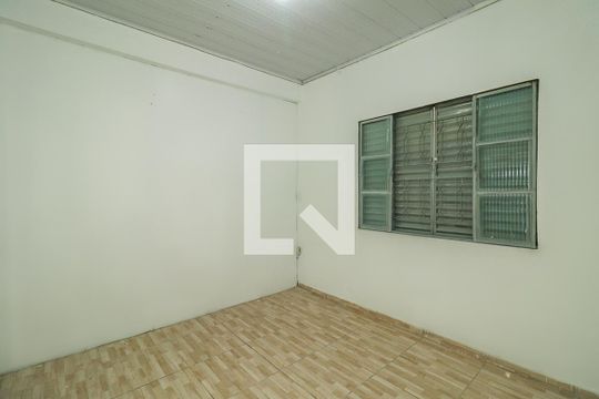 Quarto 2 de casa à venda com 2 quartos, 120m² em Farrapos, Porto Alegre