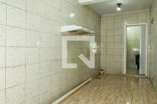 Casa à venda com 2 quartos, 120m² em Farrapos, Porto Alegre