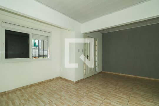 Casa à venda com 2 quartos, 120m² em Farrapos, Porto Alegre
