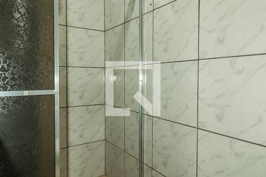 Banheiro da Suíte de casa à venda com 2 quartos, 120m² em Farrapos, Porto Alegre