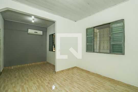 Quarto Suíte de casa à venda com 2 quartos, 120m² em Farrapos, Porto Alegre