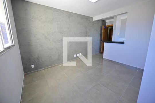 Sala de apartamento para alugar com 2 quartos, 45m² em Bairro Santa Rita, Goiânia