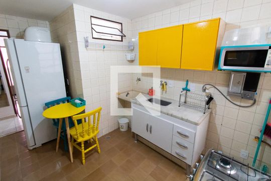 Cozinha de apartamento para alugar com 1 quarto, 34m² em Vila Eliza, Campinas