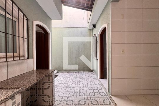 Área gourmet/ quintal de casa para alugar com 3 quartos, 165m² em Jardim Las Vegas, Santo André
