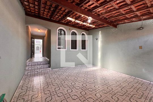 Garagem de casa para alugar com 3 quartos, 165m² em Jardim Las Vegas, Santo André