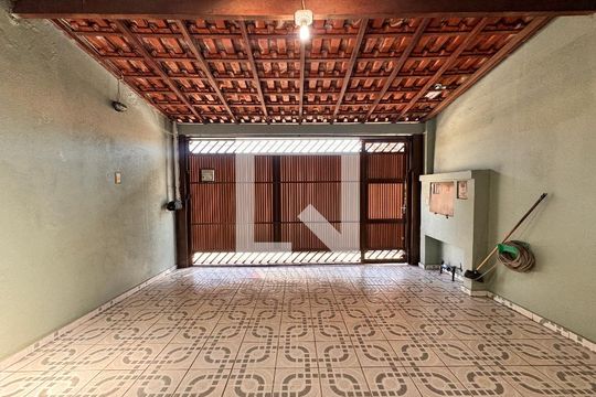 Garagem de casa para alugar com 3 quartos, 165m² em Jardim Las Vegas, Santo André