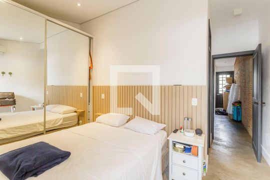 Suíte 1 de casa de condomínio à venda com 2 quartos, 95m² em Vila Olímpia, São Paulo