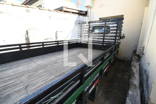 Garagem de casa para alugar com 4 quartos, 285m² em Jardim Guanabara, Campinas