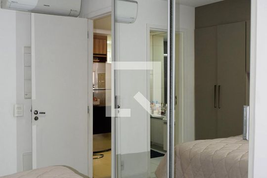Suíte de apartamento para alugar com 1 quarto, 75m² em Pinheiros, São Paulo