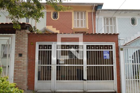 Fachada + Plaquinha de casa à venda com 4 quartos, 160m² em Ipiranga, São Paulo