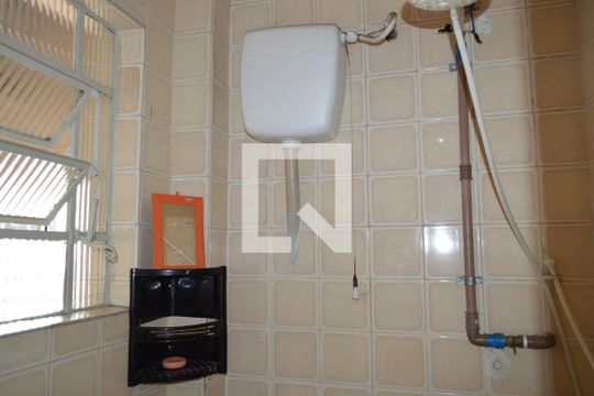 Banheiro de serviço de casa à venda com 4 quartos, 160m² em Ipiranga, São Paulo