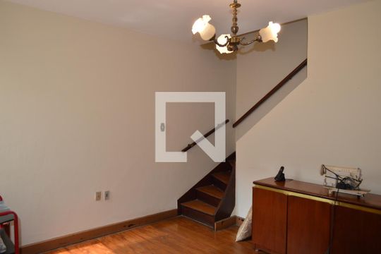 Sala de casa à venda com 4 quartos, 160m² em Ipiranga, São Paulo