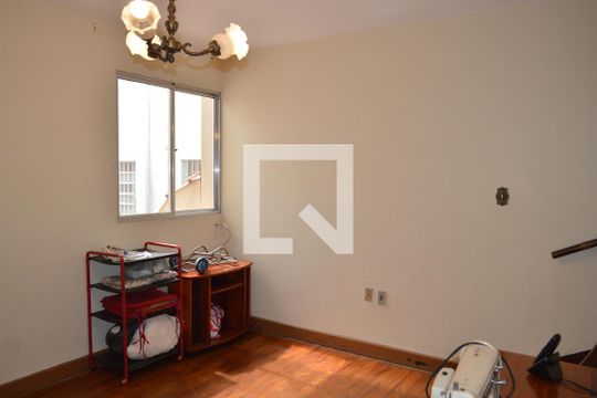 Sala de casa à venda com 4 quartos, 160m² em Ipiranga, São Paulo