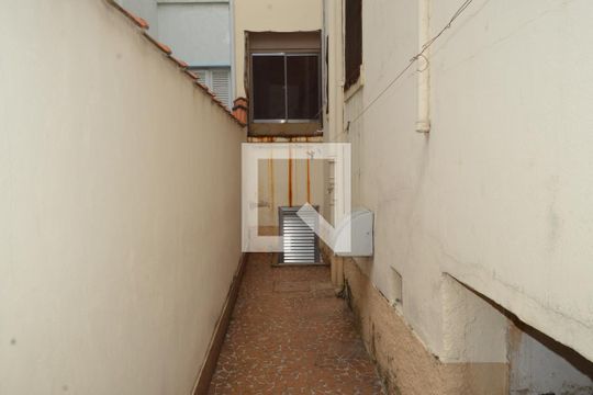 Quintal de casa à venda com 4 quartos, 160m² em Ipiranga, São Paulo