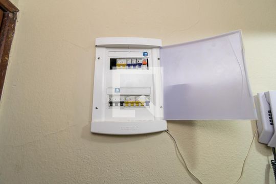 Sala de apartamento à venda com 3 quartos, 64m² em Irajá, Rio de Janeiro