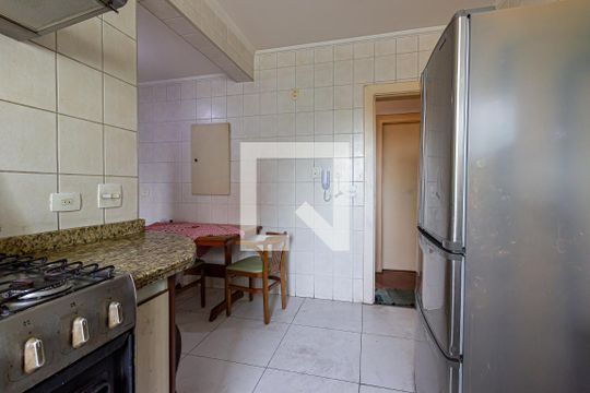 Cozinha de apartamento à venda com 3 quartos, 141m² em Vila Congonhas, São Paulo