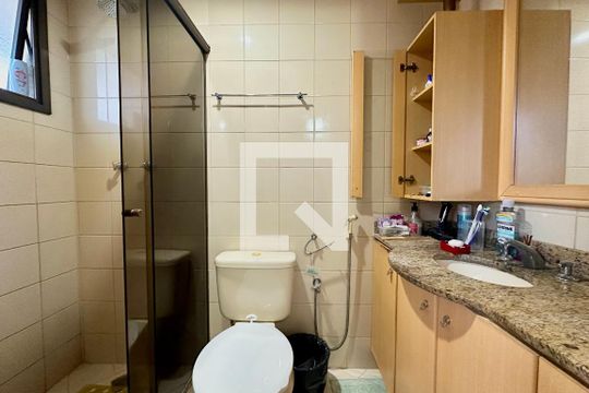 Banheiro Suíte de apartamento para alugar com 2 quartos, 79m² em Catete, Rio de Janeiro