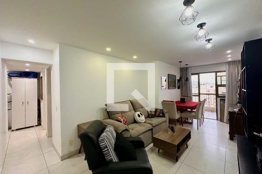 Apartamento para alugar com 2 quartos, 79m² em Catete, Rio de Janeiro
