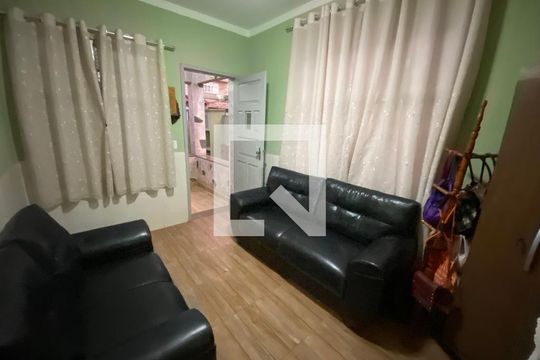 Sala de casa à venda com 2 quartos, 200m² em Gardênia Azul, Rio de Janeiro