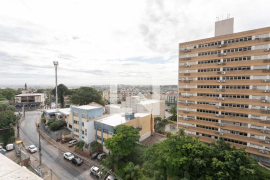 Vista  de apartamento à venda com 1 quarto, 52m² em Petrópolis, Porto Alegre