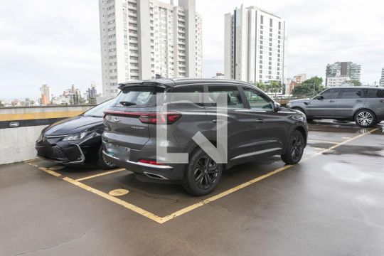 Garagem de apartamento à venda com 1 quarto, 52m² em Petrópolis, Porto Alegre