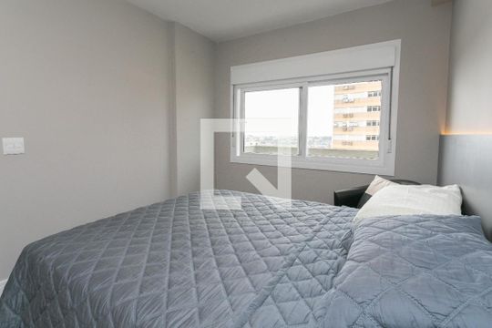 Suite de apartamento à venda com 1 quarto, 52m² em Petrópolis, Porto Alegre