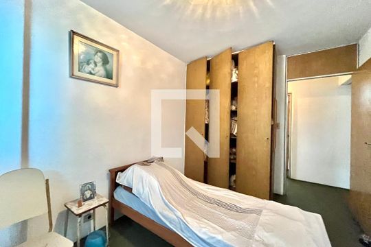 Quarto 1 de apartamento à venda com 2 quartos, 67m² em Vila Guarani (zona Sul), São Paulo