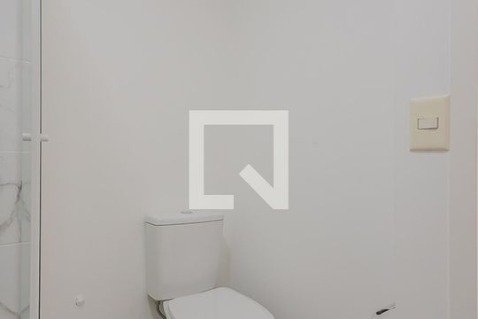 Banheiro de apartamento para alugar com 2 quartos, 110m² em Pinheiros, São Paulo