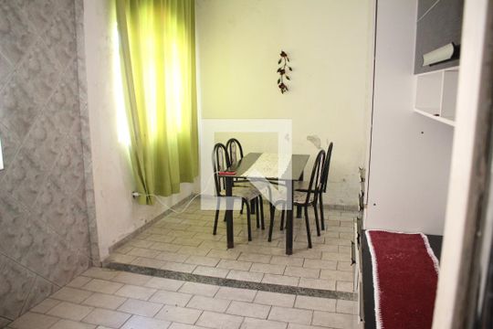 Cozinha de casa à venda com 3 quartos, 358m² em Milionários, Belo Horizonte