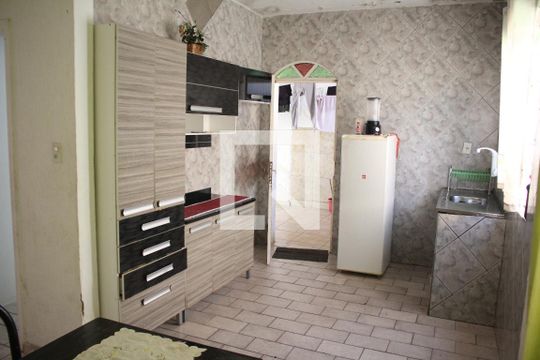 Cozinha de casa para alugar com 3 quartos, 358m² em Milionários, Belo Horizonte