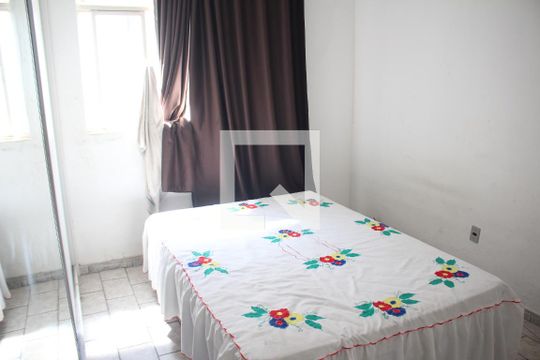 Quarto 2 de casa para alugar com 3 quartos, 358m² em Milionários, Belo Horizonte
