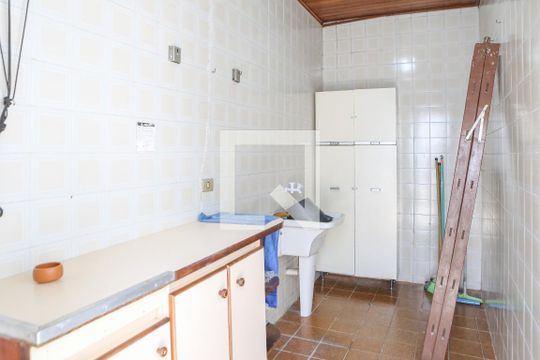 Área de Serviço de casa à venda com 3 quartos, 150m² em Vila Ipojuca, São Paulo