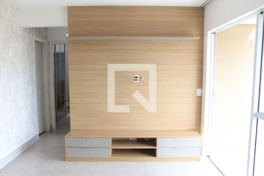 Sala de apartamento à venda com 2 quartos, 60m² em Ipiranga, Goiânia