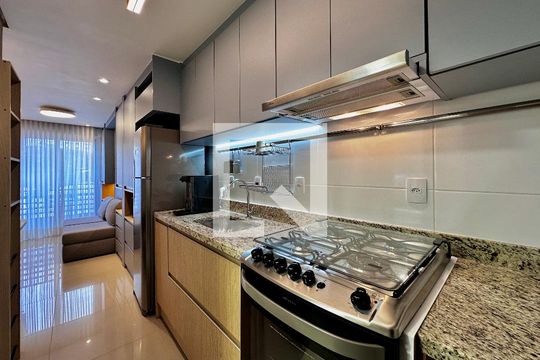 Cozinha de kitnet/studio à venda com 0 quarto, 29m² em Chácara Santo Antônio (zona Sul), São Paulo