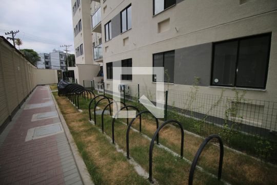 Área comum - Bicicletário de apartamento para alugar com 2 quartos, 42m² em Irajá, Rio de Janeiro