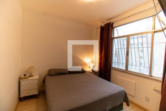 Quarto 4 de apartamento à venda com 4 quartos, 76m² em Icaraí, Niterói
