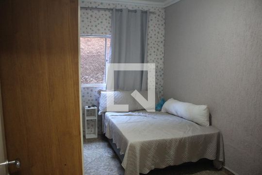 Quarto  de casa à venda com 4 quartos, 370m² em Pindorama, Belo Horizonte