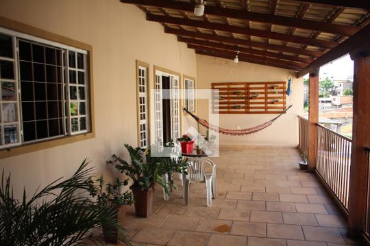 Área comum de casa à venda com 4 quartos, 370m² em Pindorama, Belo Horizonte