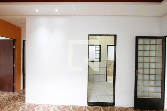 Sala de casa para alugar com 2 quartos, 65m² em Estoril, Belo Horizonte